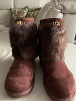 Orginal UGG Damen Schuhe Gr. 38 Nordrhein-Westfalen - Dormagen Vorschau