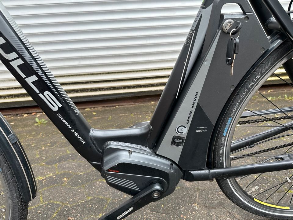 E-Bike 28 zoll von Bulls Lacuba Brose mittel motor 650wh Akku in Bremen