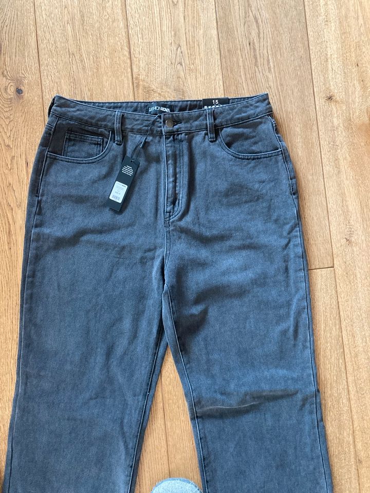 Graue Damen-Jeanshose Größe 15 - Xl in Buchholz in der Nordheide