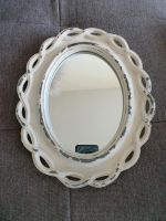 Weißer Spiegel oval 20x25cm shabby vintage Kr. München - Unterschleißheim Vorschau