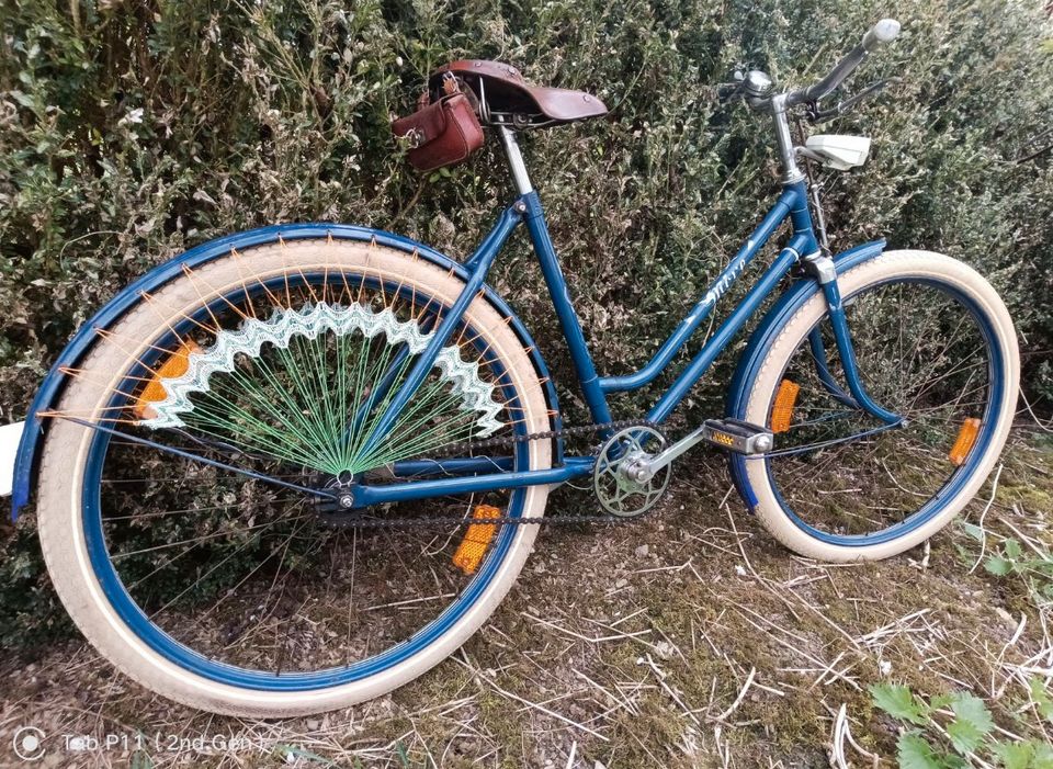 Möve Damenrad Baujahr 59/60 Retro Kult Oldtimer + Fahrradschloss in Erfurt