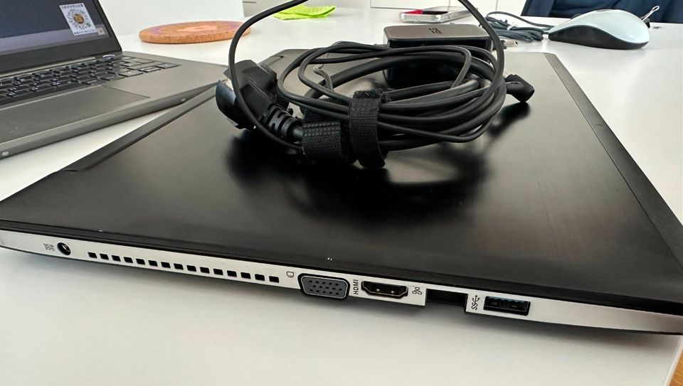 Laptop Asus A56C, 15,6" Intel Windows 10 8GB RAM 1TB HDD in Frankfurt am Main