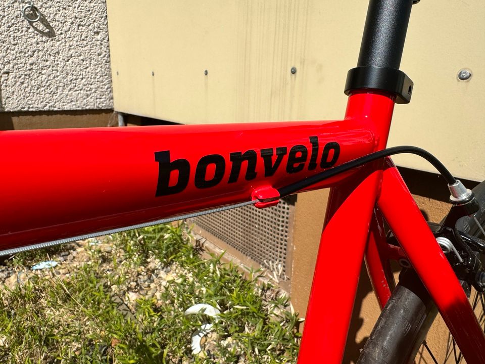 Bonvelo Blizz Red Flag Fahrrad rot neuwertig Rahmen 53 cm in Kiel