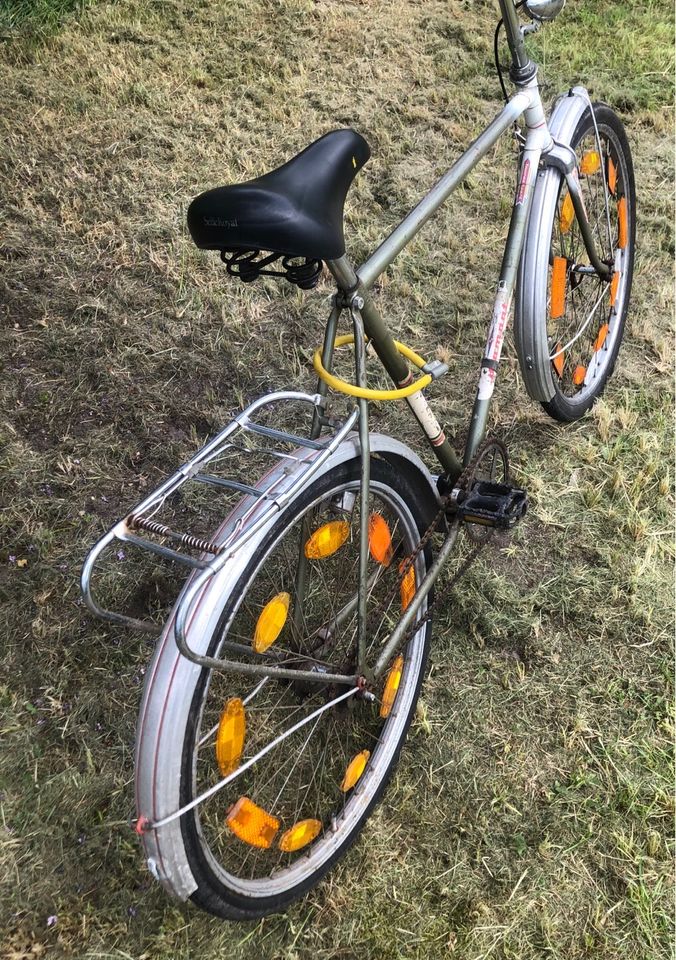 DDR Diamant 26zoll Herrenfahrrad fahrbereit in Genthin