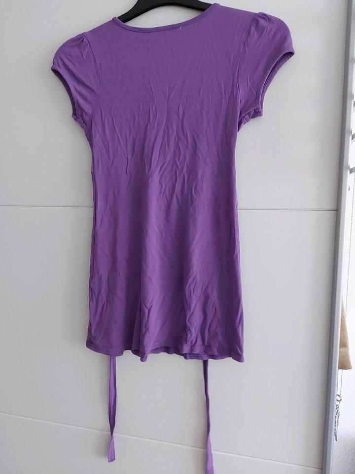 Damen Top Bluse T-Shirt Tunika Lila 36/38 Schwangerschaft in Adendorf