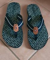 Tommy Hilfiger Flip Flop Badeschuhe Sandalen Ge 40 41 Hessen - Dieburg Vorschau