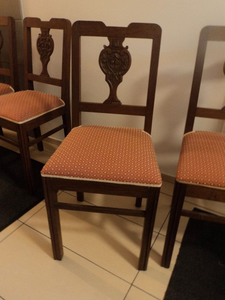 Stühle aus Massivholz, 6 Stück, antik in Langenenslingen