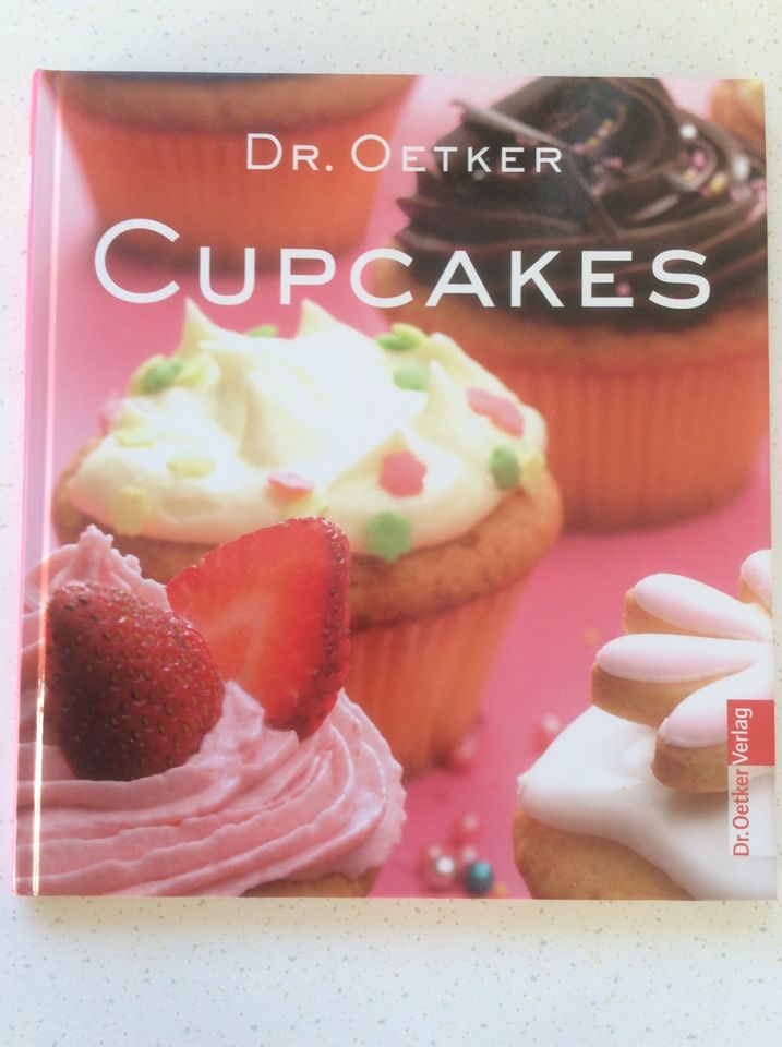 Cupcakes - tolles Backbuch in Trochtelfingen