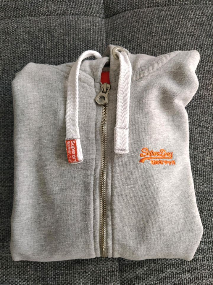 Superdry Hoodie Gr.S in Frankfurt am Main