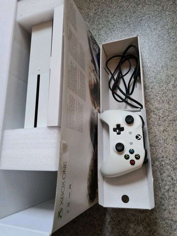 Xbox One S 1 TB in Antrifttal