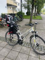 Fast neu mit Kindersitz, 28 Zoll Fahrrad Kr. München - Haar Vorschau