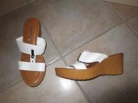 TAMARIS Pantoletten Pantolette Sandalen Schuhe Gr. 40 Thüringen - Altenburg Vorschau
