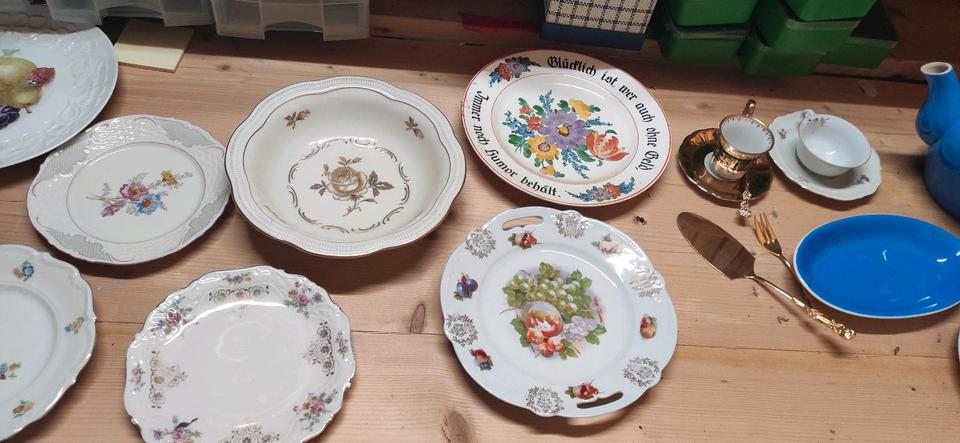 Porzellan alt Einzelteile Vintage Service  Schüssel Teller in Neunkirchen