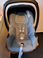 Maxi Cosi mit Babyeinlage und Isofix Station Bremen - Huchting Vorschau