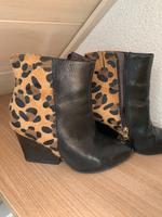 Stiefeletten schwarz mit Tigerlook, Tamaris, 37 - TOP Hessen - Gießen Vorschau