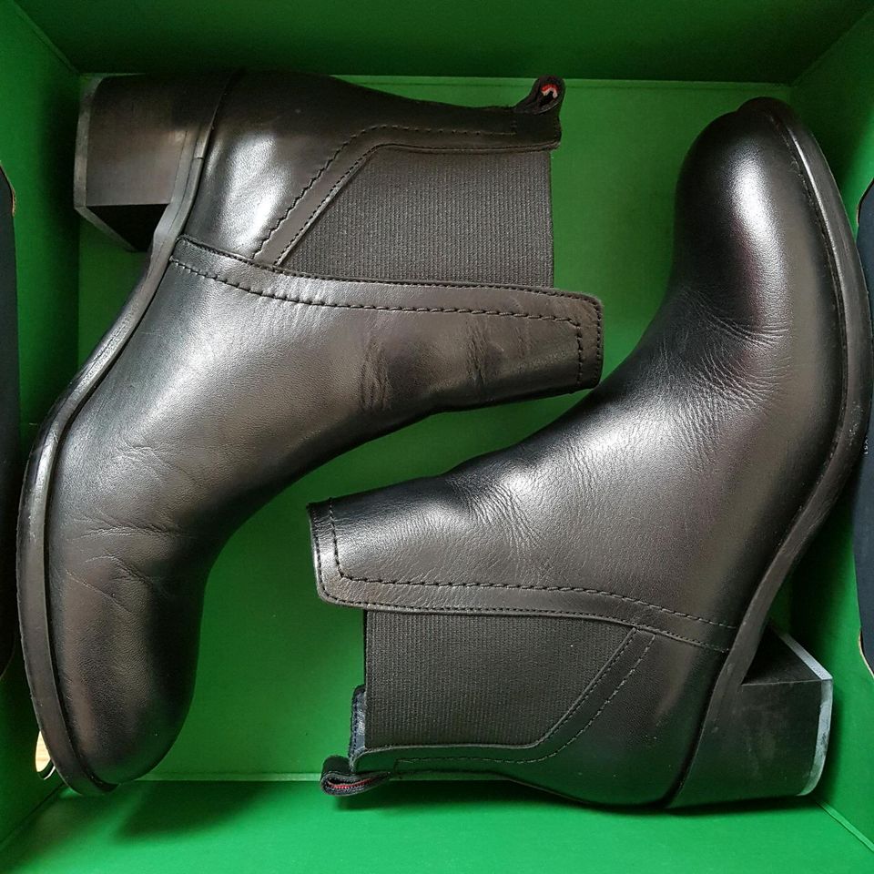 Tommy Hilfiger Stiefeletten Gr. 40 Schwarz in Hohen Neuendorf