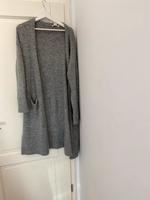 Grauer  Cardigen /Strickjacke Uetze - Uetze Eltze Vorschau