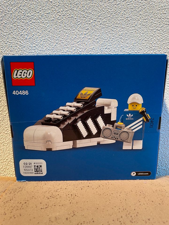 LEGO 40486 adidas Originals Superstar NEU & OVP in Marburg