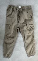 H&M Cargo Hose Oliv Khaki Grün Gr S Regular Fit Nordrhein-Westfalen - Oer-Erkenschwick Vorschau