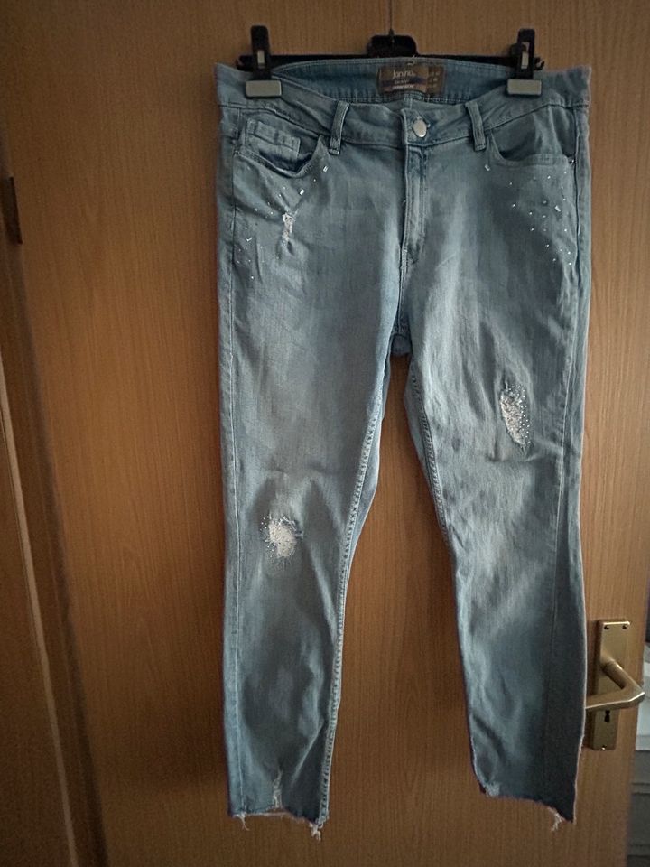 Jeans Gr 42 in Dresden