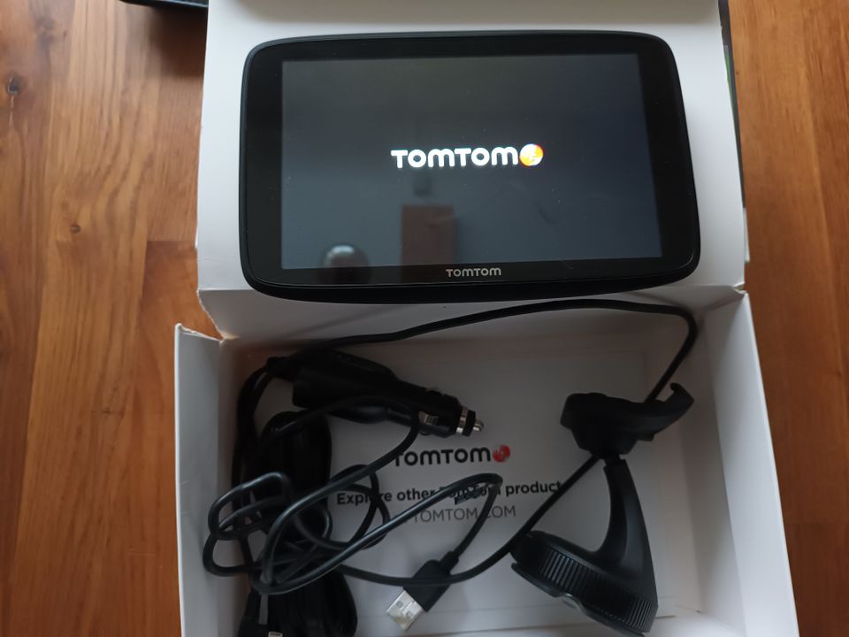 TomTom GO Essential 6" Model 4PN60 in Heidelberg