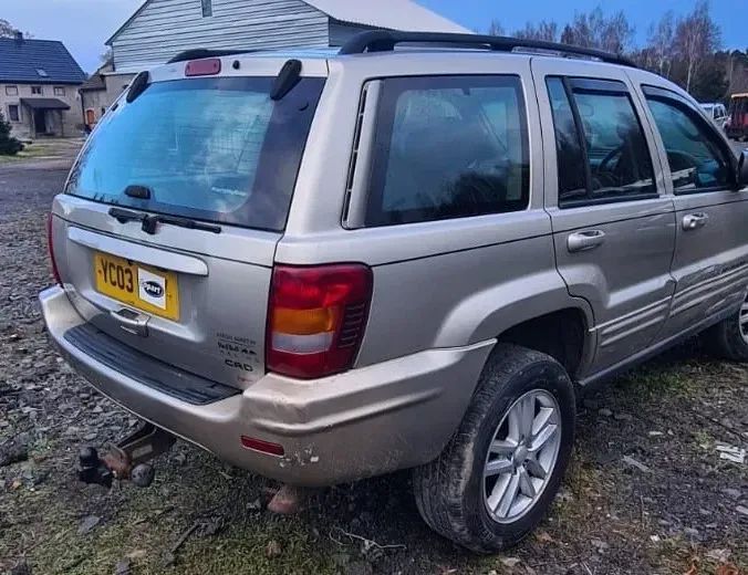 Jeep Grand Cherokee WJ/WG 2.7 CRD Teileverkauf v. Spenderfahrzeug in Zittau