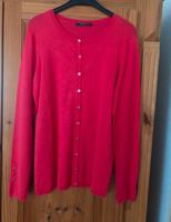 Esprit Strickjacke rot Gr. 38 Bayern - Vilsbiburg Vorschau