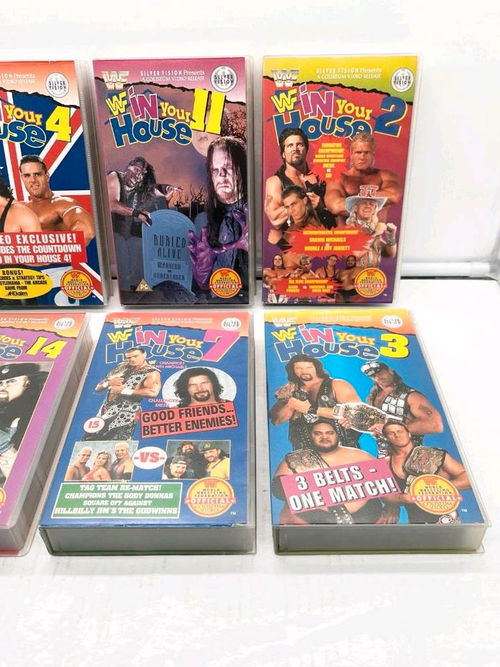 WWF/WWE VHS Kassetten WWF in your House Mix je 7€ in Filderstadt