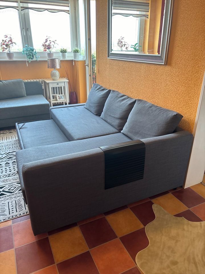 L-Couch mit Schlaffunktion in Köln