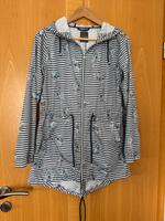 Damenkleidung super leichte Sommerjacke Blumen/Streifen S 36/38 Bayern - Gersthofen Vorschau