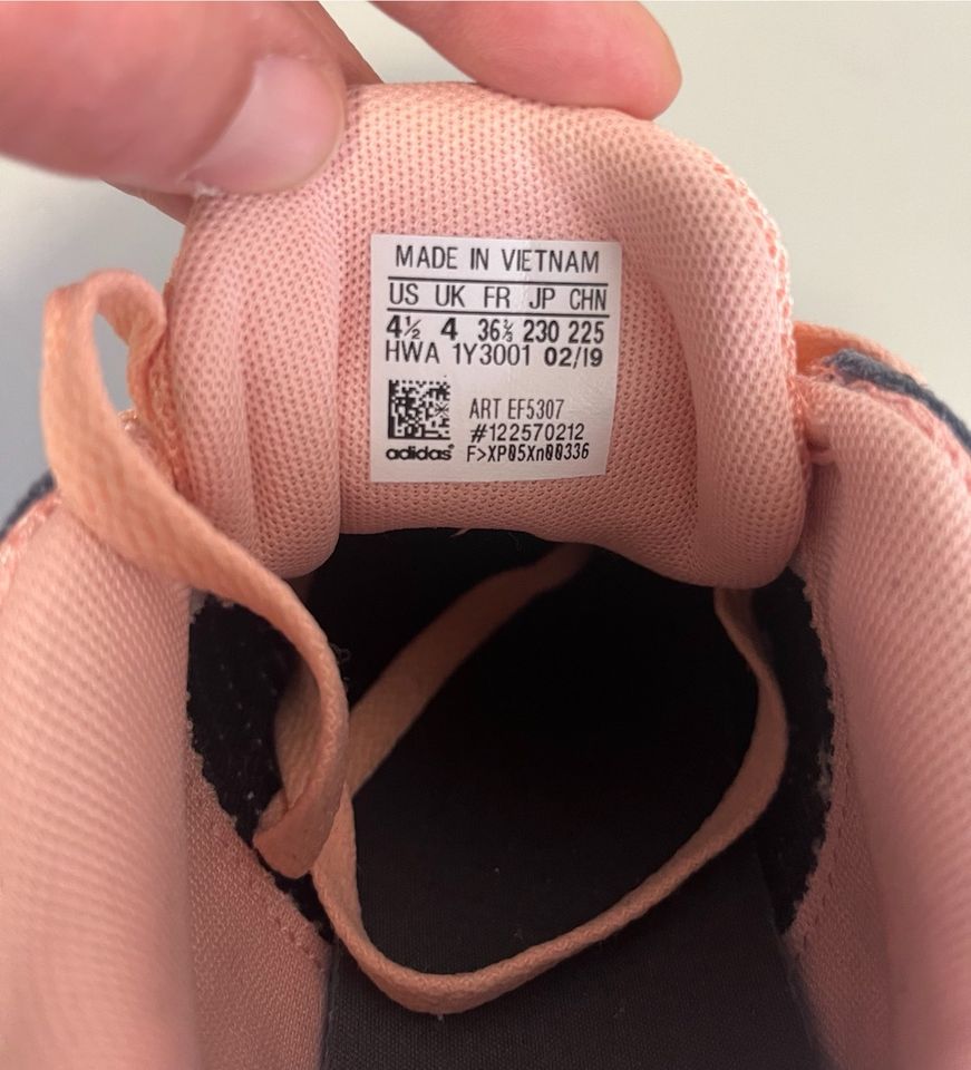 Adidas Cloudfoam Sneaker Sportschuh Jeans rosa Größe 36 2/3 in Löbnitz