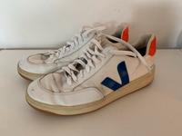 Veja V12 41 vegan Sneaker Köln - Lindenthal Vorschau