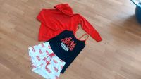 Für Fans!!! Stranger Things Hoody+ Pyjama gr S/M Bayern - Finsing Vorschau