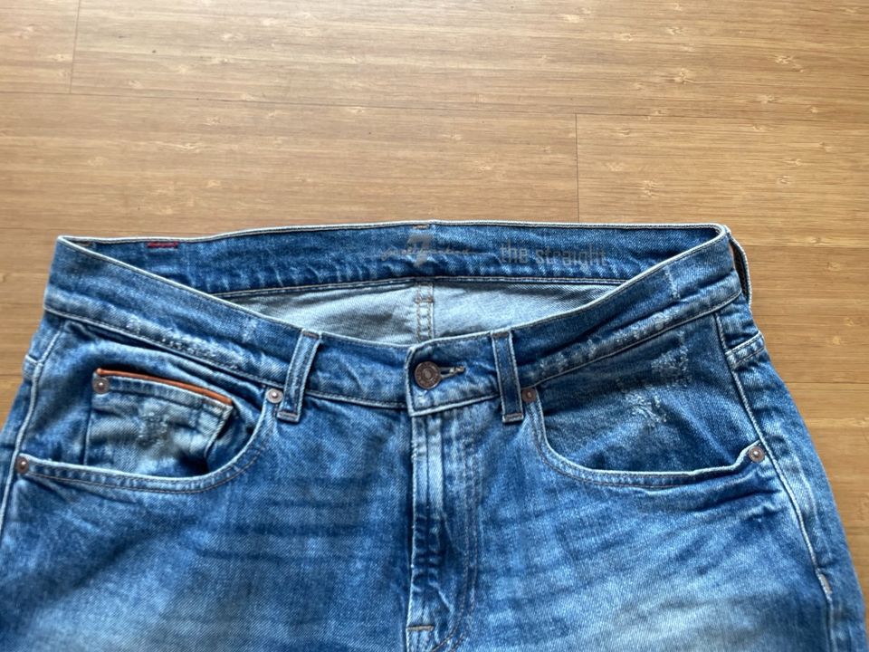 7 For All Mankind Jeans Gr.33 in Oberhausen