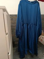 Abendkleid in Blau Nordrhein-Westfalen - Oberhausen Vorschau