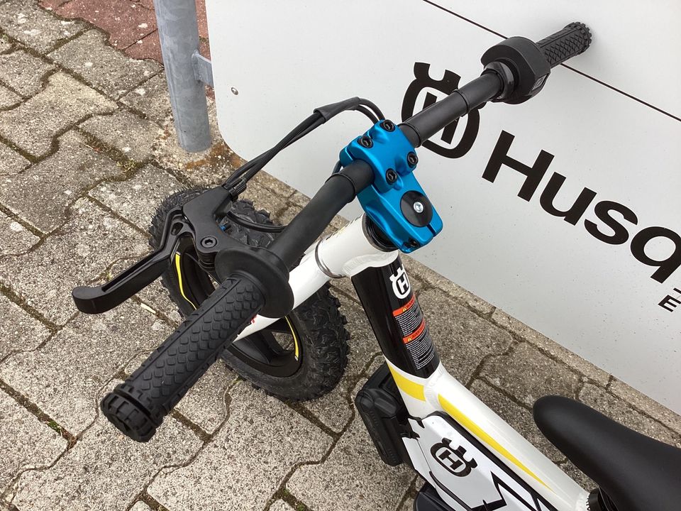 Husqvarna 12eDrive Kinder  Laufrad in Nordhorn