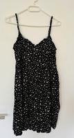 Schönes Sommerkleid mit Blumenmuster Köln - Ehrenfeld Vorschau