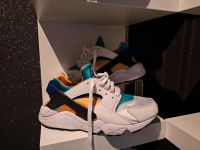 Nike Huarache Größe 42 Nordrhein-Westfalen - Mönchengladbach Vorschau