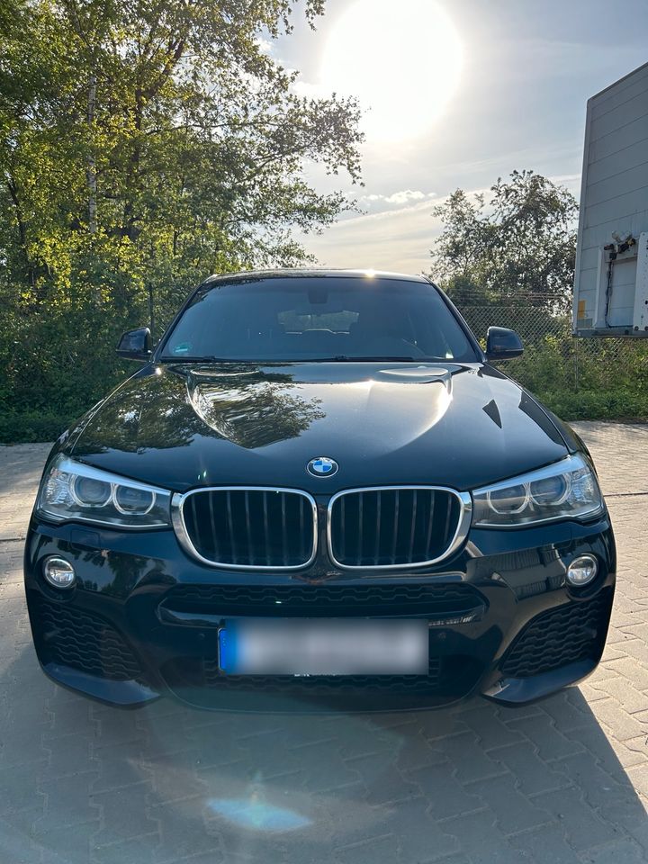 BMW X4 2.0D in Lüneburg