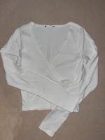Kurzes Langarmshirt mit V-Ausschnitt Hessen - Kirchheim Vorschau