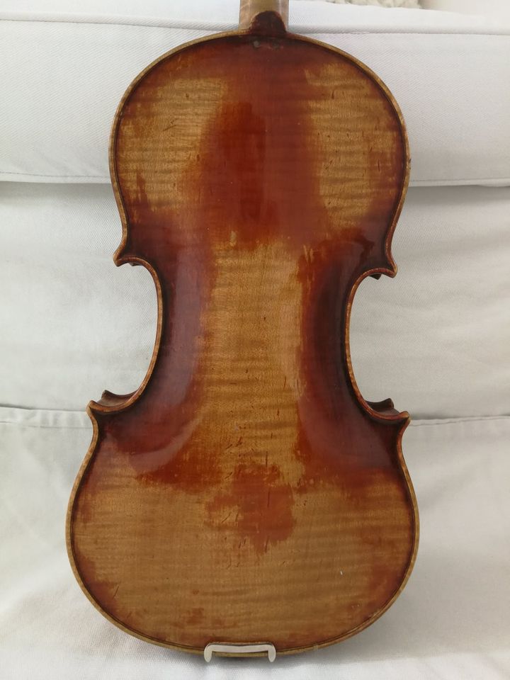 Sehr schöne alte Geige 4/4, Koffer und Stütze - top Zustand in Hamburg