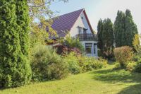 Katzensprung zum Strand: Einfamilienhaus mit großem Garten, Garage und Gestaltungspotenzial Mecklenburg-Vorpommern - Wiek Vorschau