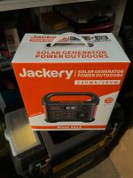 Jackery Explorer 240, 3.6V/67200mAh/240Wh Tragbare Powerstation Nordrhein-Westfalen - Mülheim (Ruhr) Vorschau