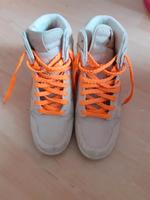 Nike Schuhe mit Keilabsatz Schleswig-Holstein - Elmshorn Vorschau