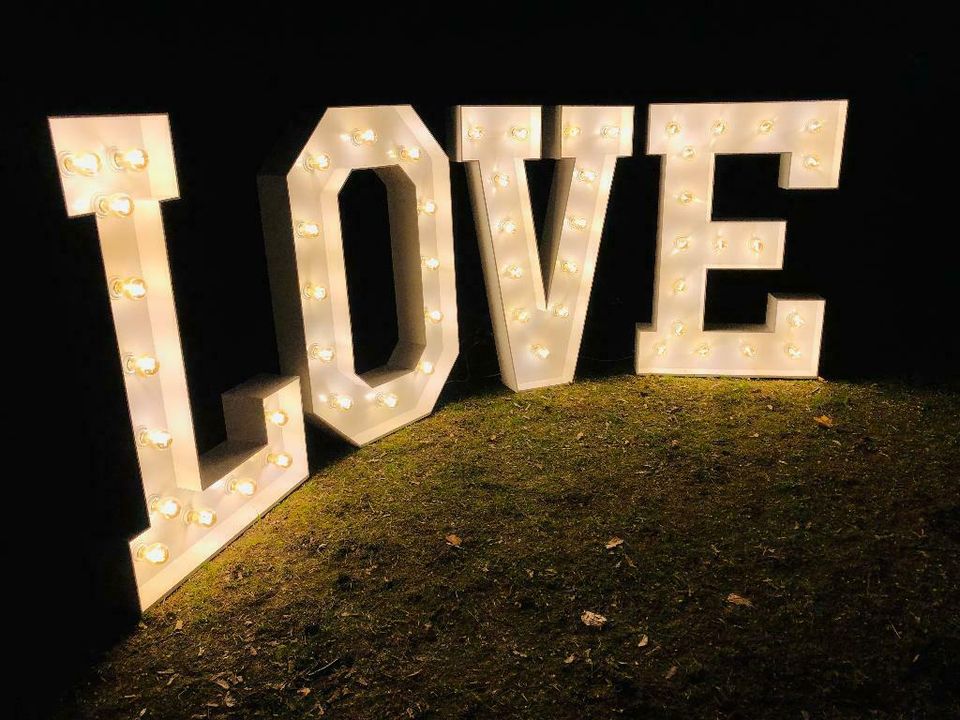 LOVE LED Leucht Buchstaben *VERLEIH* Hochzeit Party Feier in Potsdam