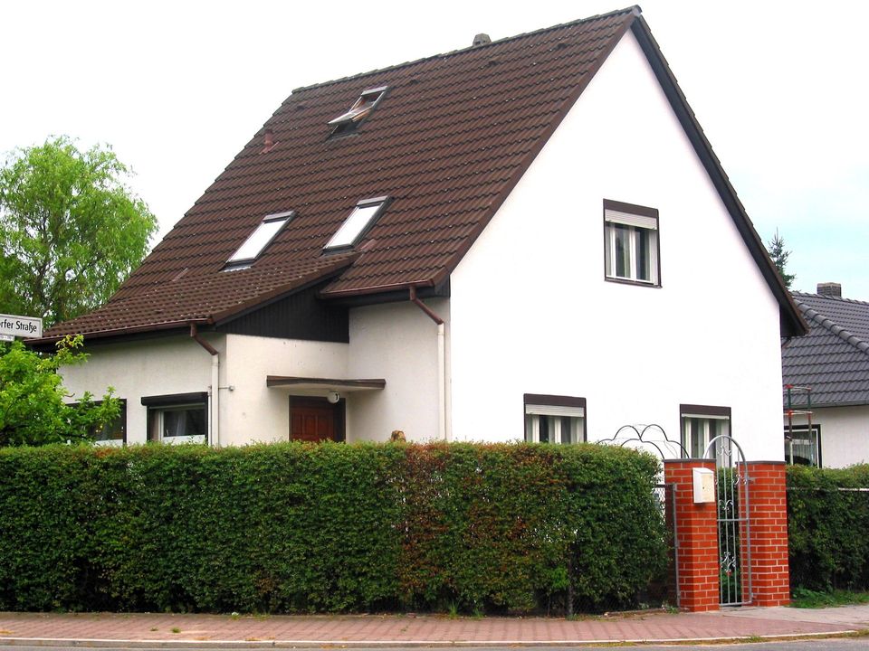 Absolute Ruhe + Sonnig: Freistehendes Haus Spandau Wilhelmstadt in Berlin