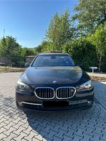 BMW 750Li / Bequemes Schiff :) Hessen - Idstein Vorschau