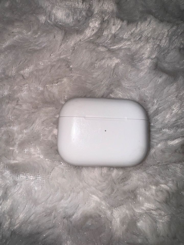 Apple AirPods Pro 2 Gen in Kelheim