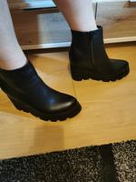 Neu. Stiefeletten, Größe 40.Schwarzes Plateau 3 cm, Absatz 11cm Leipzig - Eutritzsch Vorschau
