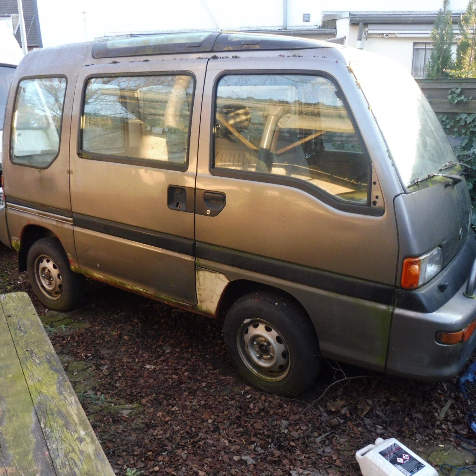 Abbildung des Autos 1986 Subaru Libero. Wage…